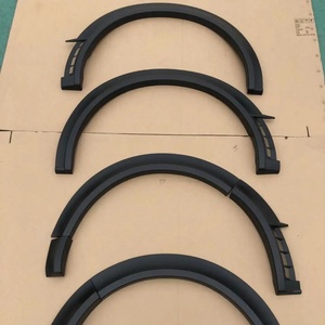 KQD Luxe ABS Fibre de Carbone Noir Élargisseurs d'ailes de voiture avec installation facile pour HIACE 2019 et modèles sportifs ultérieurs - Product Image 4
