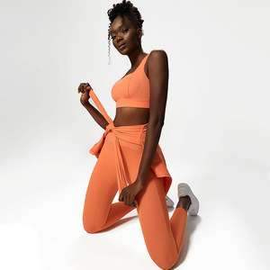 Ensemble de sport et de fitness trois pièces pour femme, grande taille, en Spandex/Nylon à séchage rapide, modèle Xiaoxing transfrontalier - Product Image 4