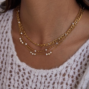 Collier chaîne tendance en acier inoxydable inaltérable, or massif 18 carats et zircon, pour femme - Product Image 2