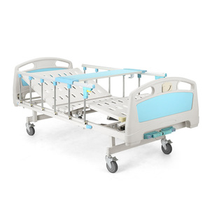 Lit médical manuel à double manivelle Kang Zhi Xing KS-332 pour usage domestique, hospitalier et pour personnes âgées - Product Image 1