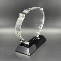 Fabricants en gros acceptant toute conception de trophées en cristal, cadeaux d'affaires, blocs de cristal, trophées en verre 3D