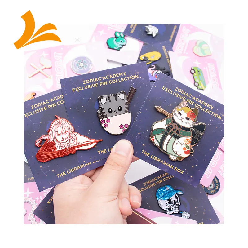 ผู้ผลิตขายส่งโลหะที่กําหนดเองโลโก้ป้ายการ์ตูนอะนิเมะนุ่มฟันเคลือบ PIN Custom Pin Custom Pin ป้าย Pin ปก