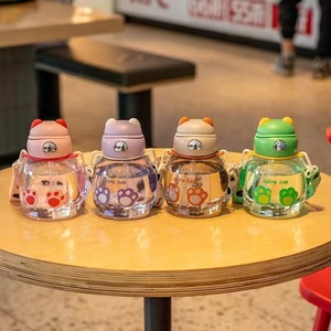 Nouvelle <span class=keywords><strong>tasse</strong></span> d'été pour <span class=keywords><strong>bébé</strong></span> avec paille à ventouse en PC, résistante aux chutes, portable, spéciale pour la maternelle et l'école, motif ours mignon pour enfants - Product Image 4