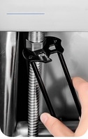 Clé multifonctionnelle pour lavabo en acier au carbone, clé de robinet, clé à tuyaux de plomberie, kit de réparation pour lavabo de salle de bain et cuisine, outils de quincaillerie