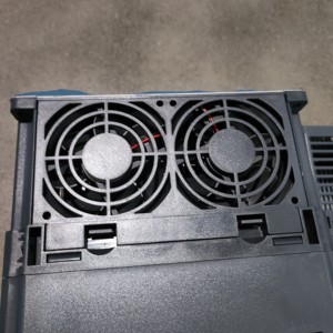 כונן תדר משתנה 4kw יחיד & תלת פאזי 220v סולארי pv קבוע משאבת מים משאבת 380v מתח נומינלי מתח - Product Image 6