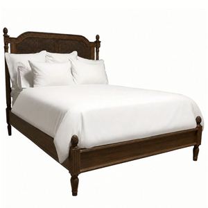 Línea de Muebles Americanos de Lujo Personalizados - Condiciones y Términos para Camas de Madera Maciza, Camas King Elegantes y de Alta Gama - Product Image 3