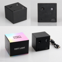Mini projecteur laser magique à activation sonore, vert et rouge, en PVC, batterie lithium-ion, étanche IP33, pour intérieur, extérieur, camping et fêtes