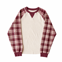 T-shirt à manches raglan en coton 220 GSM avec impression DTG, motif à carreaux, design rétro avec points en V, col rond, tricot gaufré, manches longues, unisexe