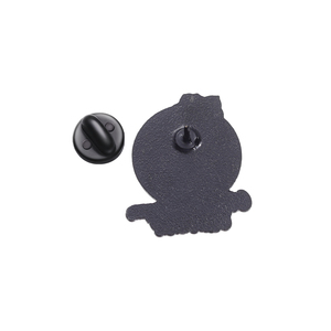 Gato tiene <span class=keywords><strong>tu</strong></span> lengua pequeño ratón esmalte Pin oscuro Romance Haunting Adeline cita broche solapa insignia joyería regalos para amigos - Product Image 5