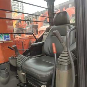 Excavateur hydraulique sur chenilles d'occasion Hitachi ZX60-5 mini pelleteuse d'occasion de 6 tonnes de haute qualité en stock - Product Image 6