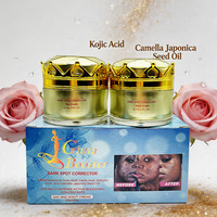Crème Visage Double Action Éclaircissante Réduit les Taches Brunes, les Taches Solaires et les Rougeurs, Nourrit les Peaux Sèches, Crème Anti-Âge Jour & Nuit 25g+25g Vente en Gros