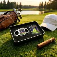 Nouveau style Coupe-cigares V-Cutter en acier inoxydable doré avec logo personnalisé et briquet, ensemble avec marqueur de balle de golf