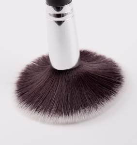Porta Brochas de Maquillaje de Madera Negra con Logotipo Personalizado de Alta Calidad <span class=keywords><strong>para</strong></span> Pinceles de Maquillaje <span class=keywords><strong>para</strong></span> Niñas, con Espacio <span class=keywords><strong>para</strong></span> Corrector, MOQ Bajo - Product Image 4