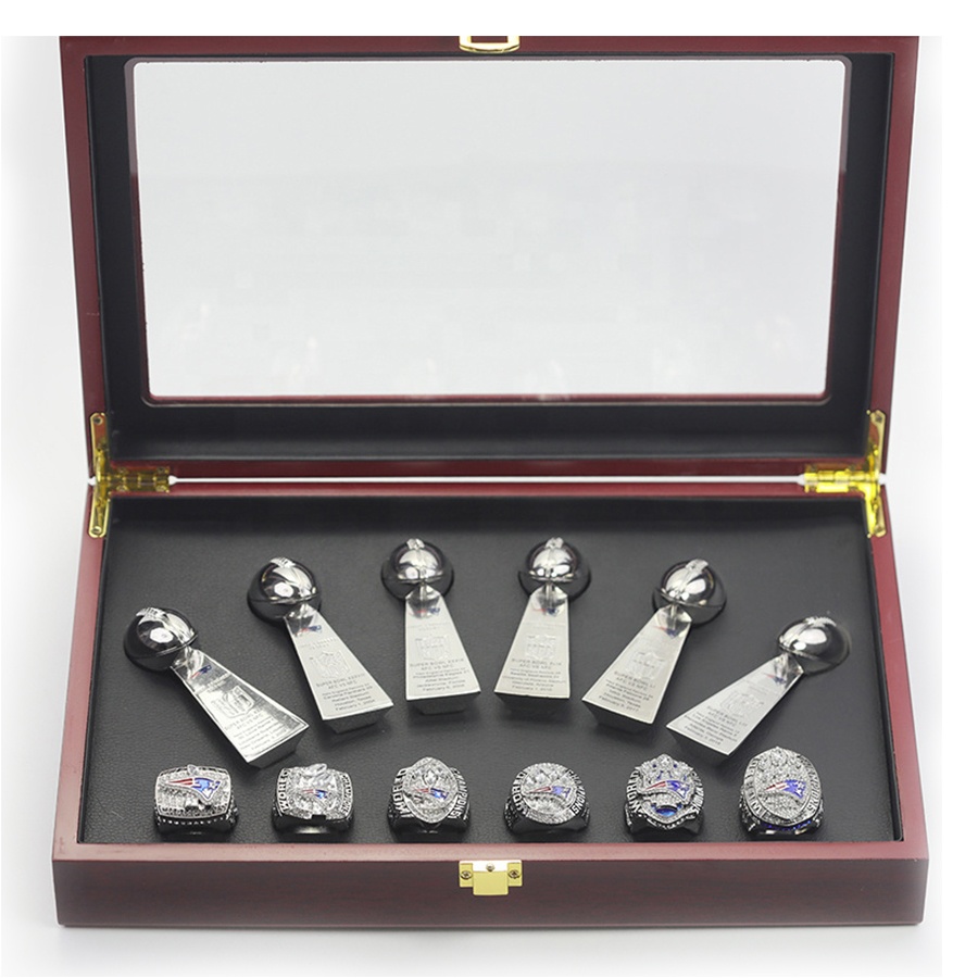 NFL★ペイトリオッツ★チャンピオンリング★ コンプリートセット New England Patriots Championship Rings Set With Trophy Box