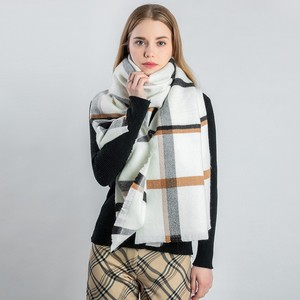 Écharpe en fausse fourrure de cachemire, logo personnalisé, grande écharpe à carreaux blancs, épaisse et chaude, châle d'hiver, vente en gros d'usine - Product Image 1