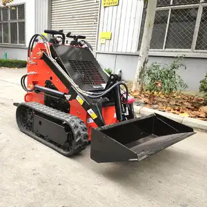 Vendite dirette da fabbriche cinesi Diesel casa giardino cingolato internazionale Mini piccolo Skid Steer Loader