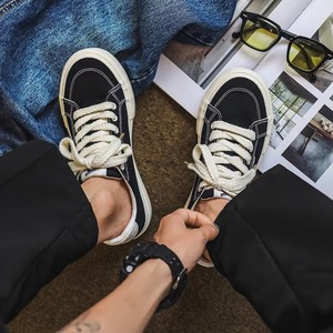 Nouvelles baskets décontractées à lacets en caoutchouc, design personnalisé, marque, avec un design à tige basse, chaussures de skate pour hommes - Product Image 5