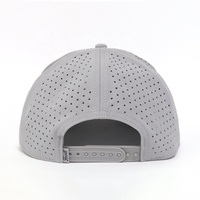 Gorras Deportivas de Nylon de Secado Rápido con Bordado 3D Personalizado al por Mayor, Gorras de Golf con Orificios Cortados con Láser, Visera Precurvada y Cierre a Presión