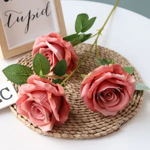 65cm hoch 10cm Durchmesser 3 Blume/Stück Single Stem Rose Künstliche Blumen Dekorative Blumen für Hochzeit nach Hause mit Blättern
