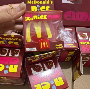 Cubo de hielo McDonald Cube para descompresión, bonito, con rebote, azúcar de malta, resistente a la presión, RedBull transfronterizo - Product Image 3