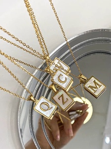 Gogem Mặt Dây Chuyền 26 Bảng Chữ Cái Đầu Tiên Tùy Chỉnh Với Vỏ A-Z Vòng Cổ Cá Nhân Hóa Chữ Cái Cho Nữ - Product Image 2