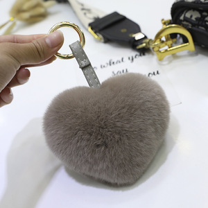 Porte-clés pompon en fourrure de lapin Rex coloré de 10 cm pour femmes, porte-clés en forme de cœur pour l'amour, charme de sac, accessoires de bijoux mignons - Product Image 6