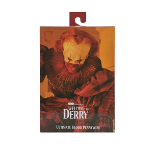 NECA 45429 IT Benvenuti a Derry Edizione schiacciata di sangue Action figure in PVC da 7 pollici con confezione in scatola colorata - Product Image 1
