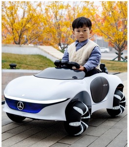 Auto Elettrica a Quattro Ruote per Bambini con Telecomando, per Età 1-6 Anni, Macchina Giocattolo Elettrica a 4 Ruote - Product Image 6