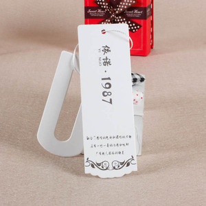 Étiquette suspendue en papier lin avec logo imprimé, cordon en coton et épingle de sûreté - Product Image 5