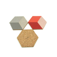 Sous-verre en liège écologique classique de forme carrée à bords biseautés de 110x110x6 mm pour la décoration de la maison et les tasses à café