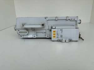 RRU R8862A S8500 /ZX リモート無線ユニット GSM 4G 3G GPRS TCP ネットワーク用 再生リピーター付き 1年間保証 - Product Image 2