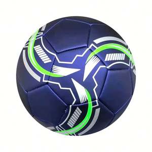 Ballon de football en PU/PVC durable et écologique, taille 5, avec logo personnalisé, idéal pour l'entraînement et les matchs en extérieur – Ventes flash du fabricant - Product Image 3