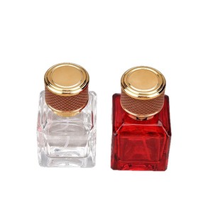 Wholesale High Quality Luxury Clear Square Irregular Design 50ml Glass <b>Empty</b> Customized Spray <b>Perfume</b> <b>Bottle</b> with Box for Women - Product Image 4