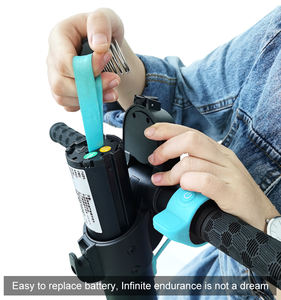 Scooters Eléctricos Odm de 250W, Almacén en EE. UU., UE, Alemania y Reino Unido, Scooter Eléctrico de Larga Distancia, Bicicleta Eléctrica Gruesa para Niños - Product Image 5