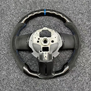Volant de voiture Accessoires de voiture personnalisés pour Ford <span class=keywords><strong>Mustang</strong></span> 2010 2011 2012 2013 2014 Volant en fibre de carbone de haute qualité - Product Image 5
