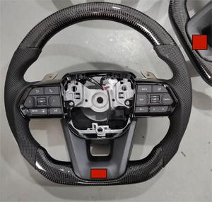 พวงมาลัยหนังรุ่นใหม่ขายดี เหมาะสำหรับ Toyota Land Cruiser Prado LC250 Cruiser LC200 Hilux Fortuner - Product Image 6