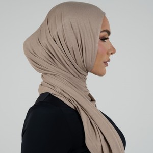 Écharpe en jersey de bambou de haute qualité, hijab extensible, foulards pour la tête, étoles pour femmes, hijab en coton en vente - Product Image 1