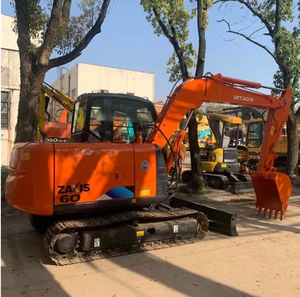 VENTE CHAUDE Mini-excavatrice hydraulique Hitachi ZX60 avec moteur Yanmar, en excellent état, fonctionnement fiable et fluide, boîte de vitesses, pompe, moteur prêts à l'emploi - Product Image 1