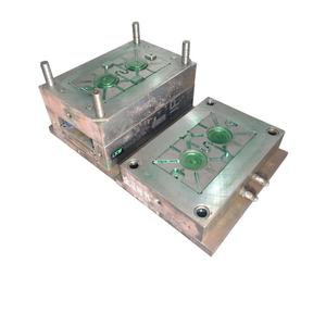 Pièces moulées par injection plastique sur mesure de haute précision à bas prix pour support photovoltaïque, bloc de moyenne pression - Product Image 4