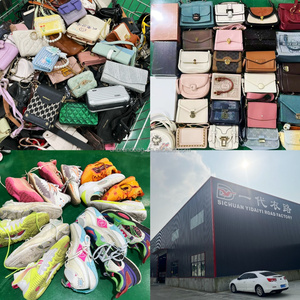 Second Hand Clothing Bulk <strong>Used</strong> Branded Apparel Wholesale for Retailers Wholesalers and Distributors <strong>Used</strong> T <strong>Shirt</strong> Clothes Vintage - Product Image 5