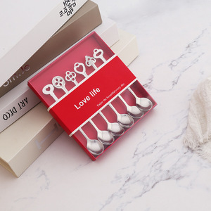 Juego de Tenedor y Cuchara <span class=keywords><strong>para</strong></span> Postre en Forma de Corazón <span class=keywords><strong>para</strong></span> el Día de San Valentín, <span class=keywords><strong>Utensilios</strong></span> de Acero Inoxidable <span class=keywords><strong>para</strong></span> Café y Pastel con Pulido Espejo - Product Image 4