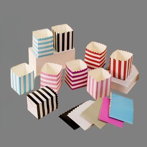 Caja de Papel Plegable Desechable Personalizada para Papas Fritas, Palomitas y Otros Snacks, Ideal para Cines y Salas de Cine - Product Image 4