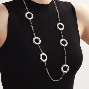 Kadın Trendy 18K altın PVD paslanmaz çelik bağlantı zinciri uzun kollu kazak aksesuar hediye için yuvarlak geometri kolye kolye - Product Image 3