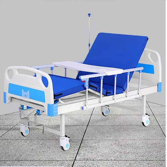 High Quality Factory Wholesale Two 2 Function Bed Manual Metal Hospital Bed Medical Care Patient Use Hospital Bed for Patient