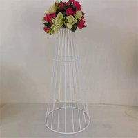 Décoration de table Zhuoyun à prix avantageux, support à fleurs en métal doré, argenté et blanc, centre de table pour mariage