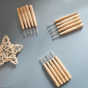 Cepillo Interdental Ecológico de Bambú con Cerdas de Nailon y Acero Inoxidable de 6.5cm para una Limpieza Bucal Profunda y Suave, Biodegradable - Product Image 6
