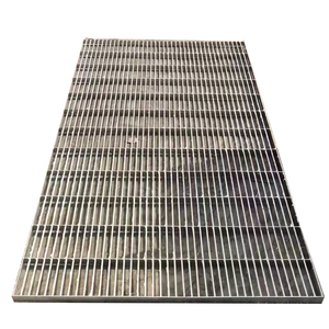 Prezzi del produttore tetto di sicurezza in alluminio metallo <span class=keywords><strong>griglie</strong></span> in acciaio inossidabile saldato in acciaio al carbonio metallo griglia per la passerella esterna porta recinzione - Product Image 1