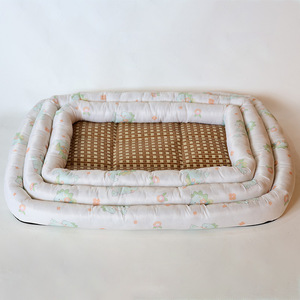 Katı desen lüks kare Rattan yatak kediler köpekler için yaz soğutma keten evcil hayvan battaniyesi ipek PVC baskılı bez yatak <span class=keywords><strong>Mat</strong></span> - Product Image 1