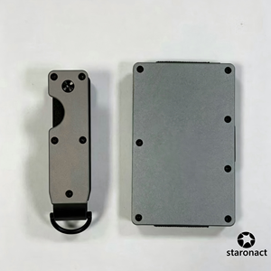 Portafoglio da Uomo in Metallo Creativo, Lussuoso Fermasoldi Antifurto con Logo Personalizzato, Regalo per Conservazione Carte - Product Image 2