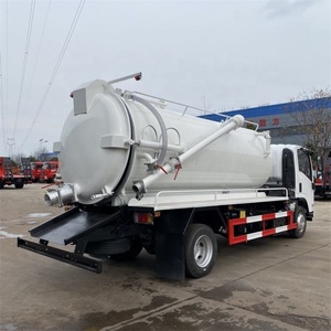 Camión de Succión de Aguas Residuales y Lodos 4x2 Isuzu KV100 de 5 m³ de Venta Caliente en Japón - Product Image 6